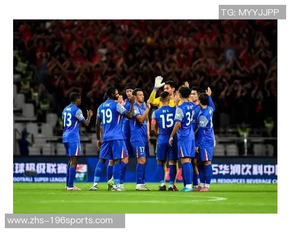 亚冠申花迎战强敌全力争胜球迷期待精彩对决与激情时刻